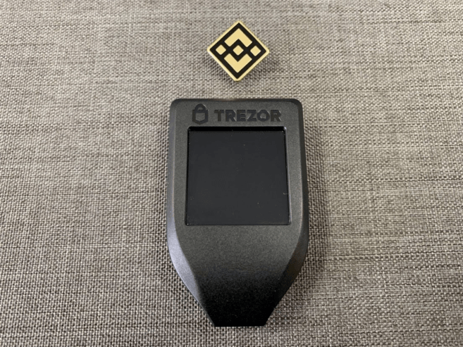 Trezor Model T - 2023年硬件钱包测评-我爱收益
